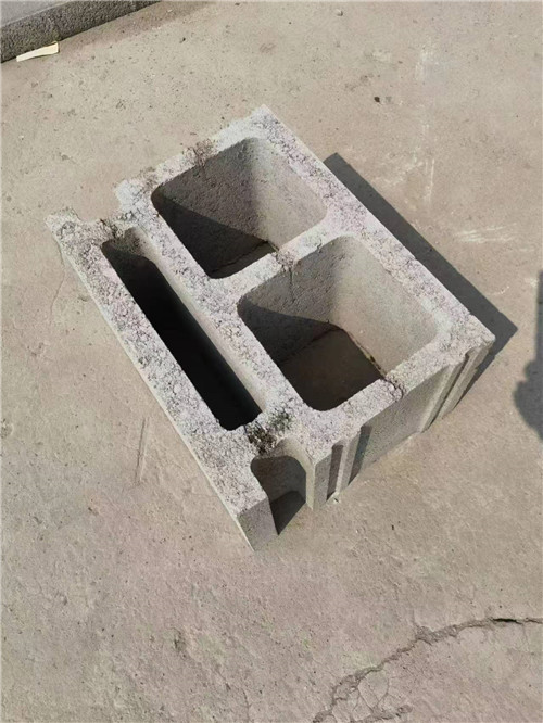 连锁砌块