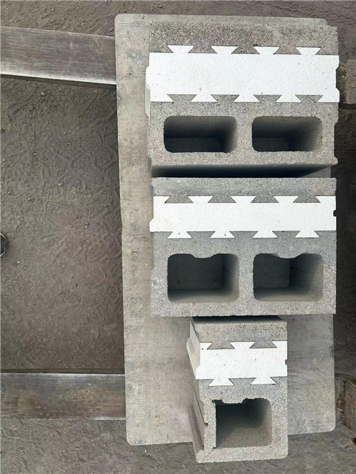 连锁砌块